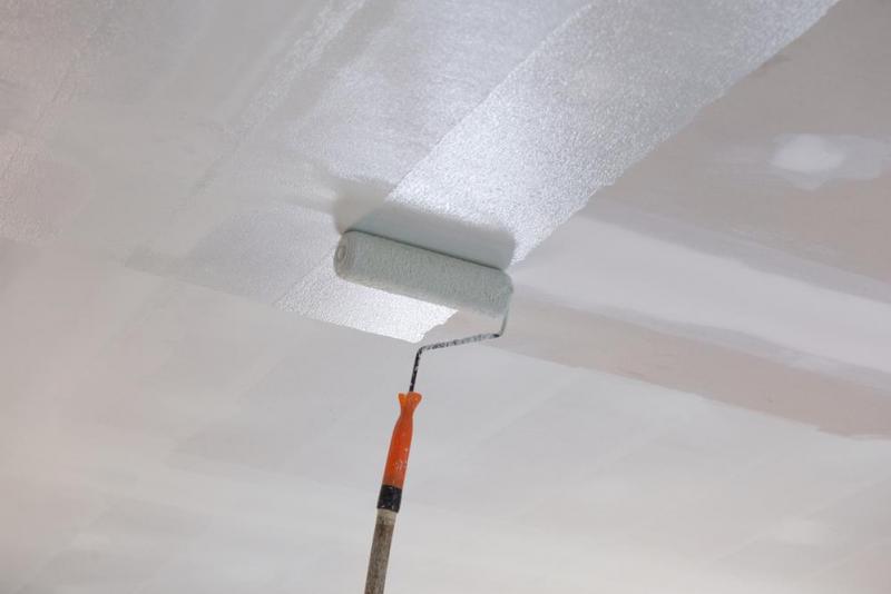 Peinture du plafond &agrave; Gundershoffen, m&eacute;thodes et conseils